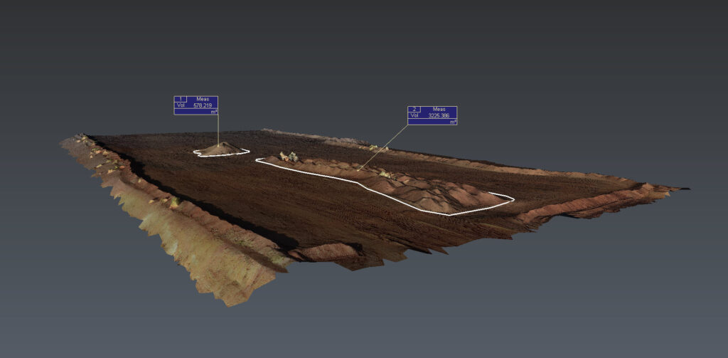 stockpile volume calculation from 3d topographic surface model